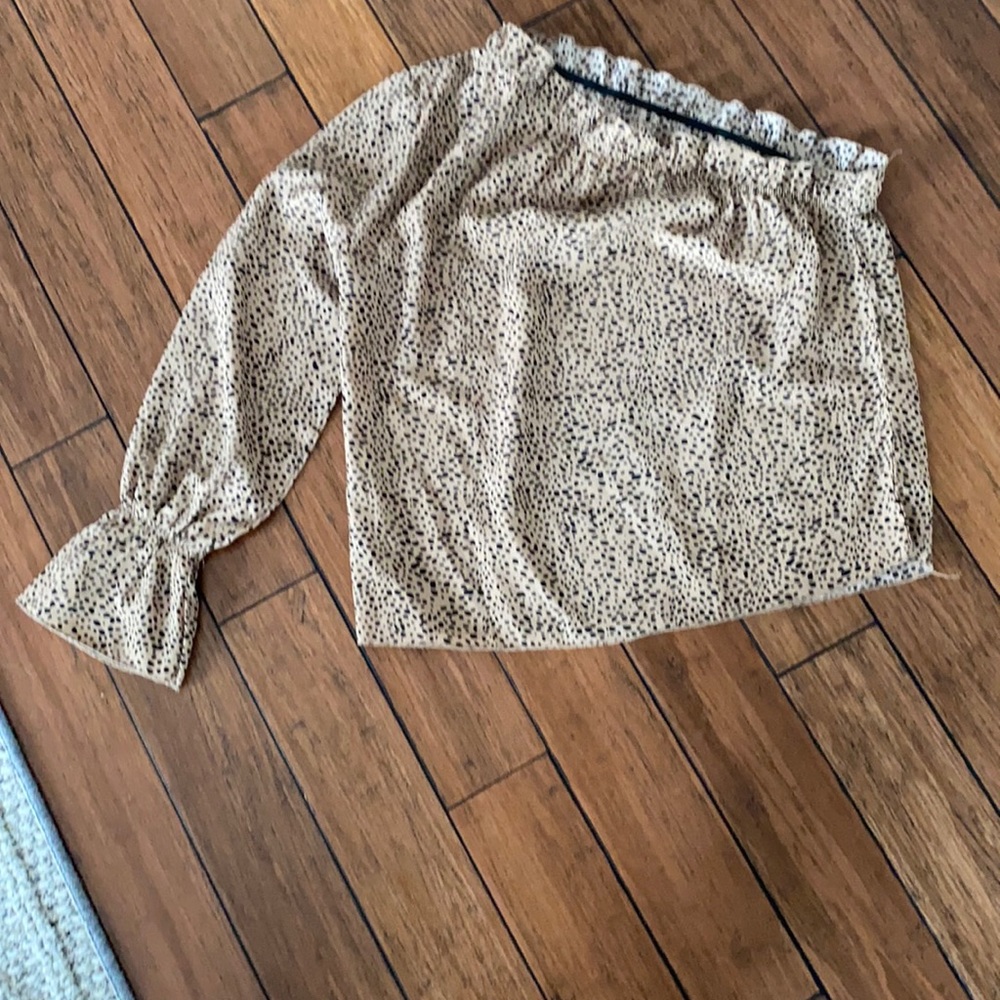 Off the shoulder shirt